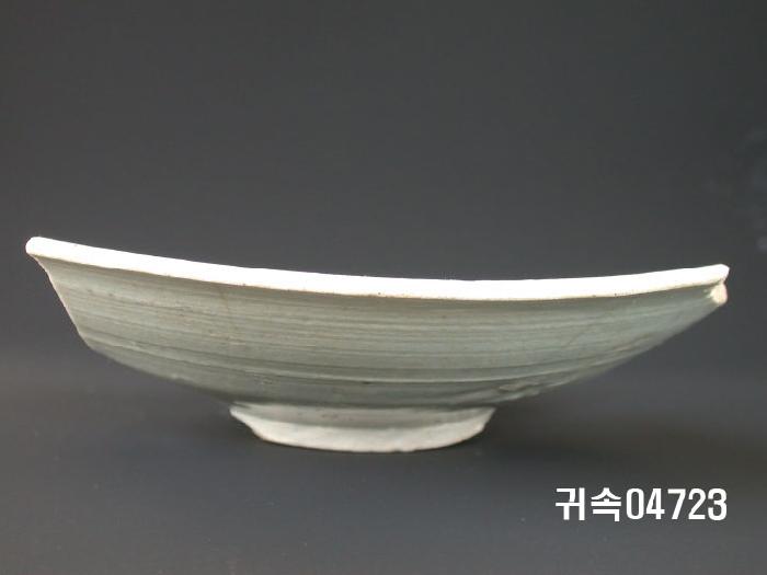 朝鮮 純白磁  楪匙 片 이미지