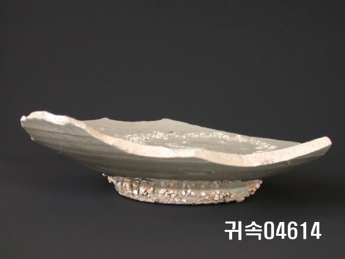朝鮮 純白磁 접시 片 이미지