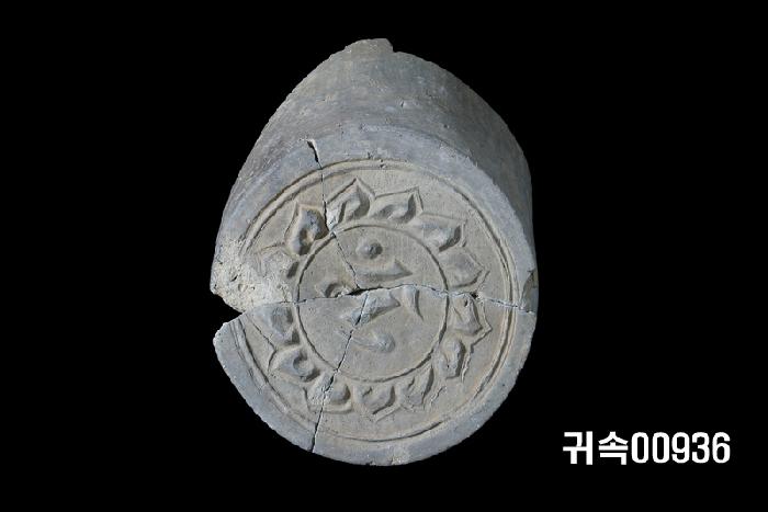梵字文圓瓦當 이미지
