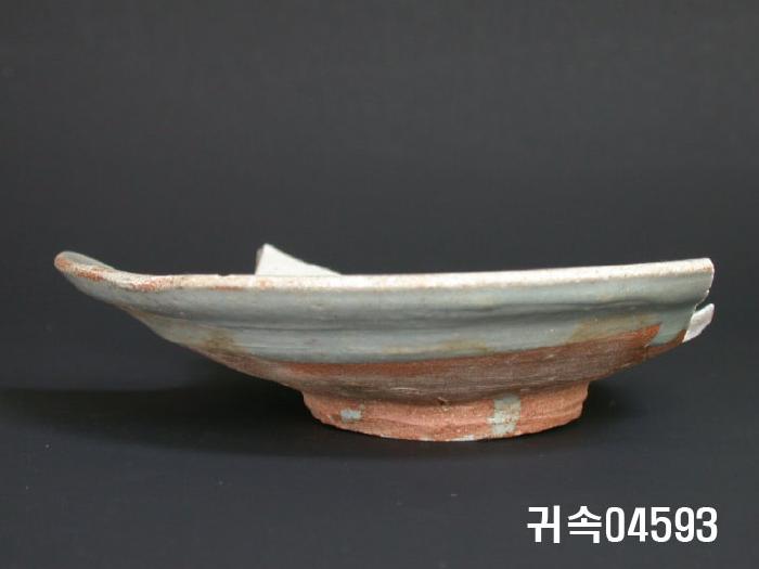 朝鮮 純白磁 楪匙 片 이미지
