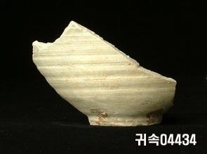 朝鮮 純白磁 鉢 底部片 이미지