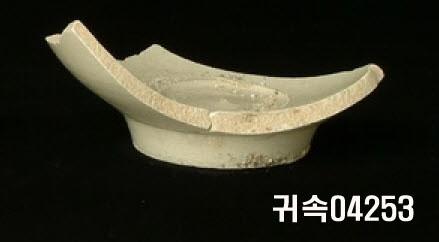 朝鮮 純白磁 鉢 底部片 이미지