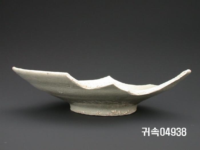 朝鮮 純白磁 楪匙 片 이미지