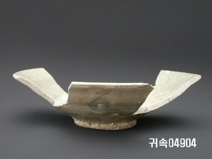 朝鮮 純白磁 楪匙 片 이미지