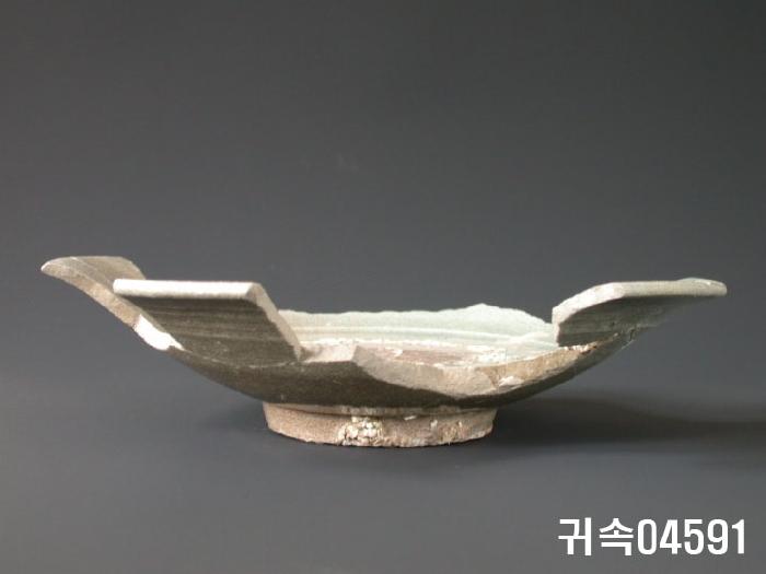 朝鮮 純白磁 楪匙 片 이미지