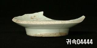 朝鮮 純白磁 鉢 底部片 이미지