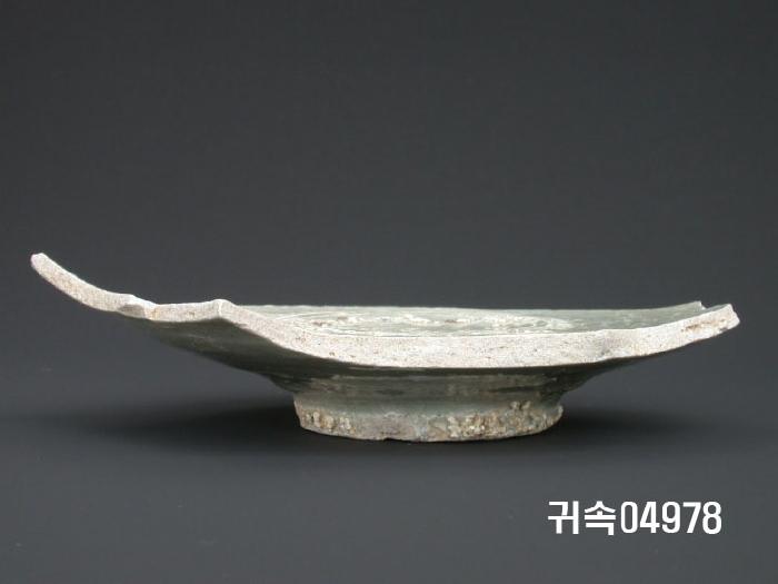 朝鮮 純白磁 楪匙 底部片 이미지