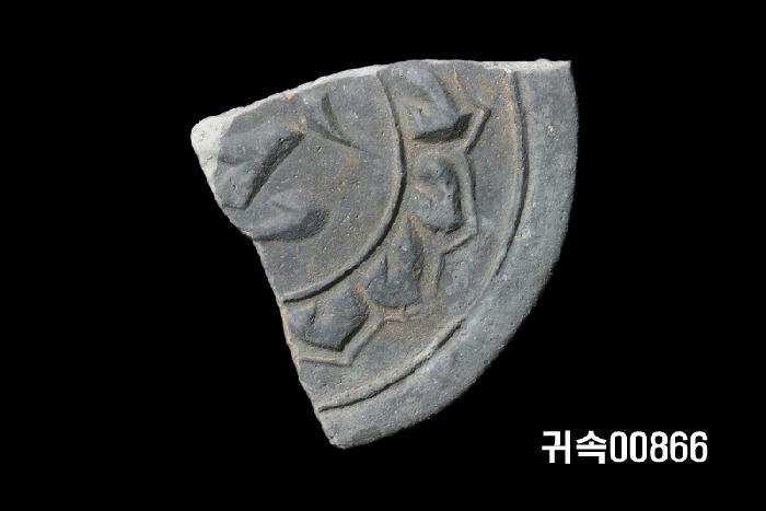 梵字文圓瓦當 이미지