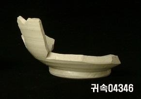 朝鮮 純白磁 鉢 底部片 이미지
