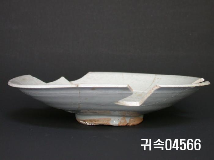 朝鮮 純白磁 楪匙 이미지