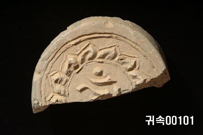 梵字文圓瓦當 이미지