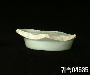 朝鮮 純白磁 鉢 底部片 이미지
