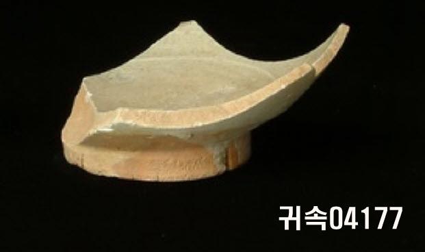 朝鮮 純白磁 鉢 底部片 이미지