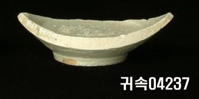 朝鮮 純白磁 鉢 底部片 이미지