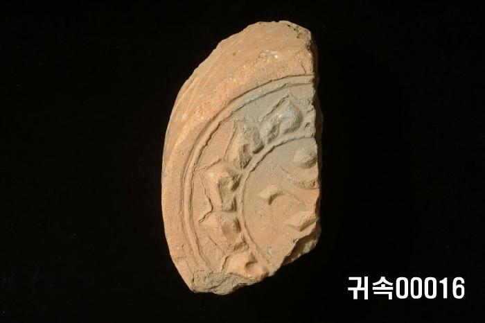 梵字文圓瓦當 이미지