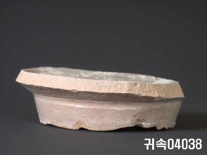 朝鮮 純白磁 鉢 底部片 이미지