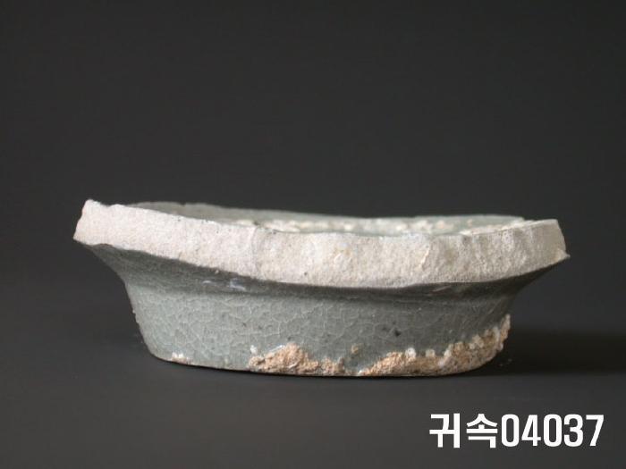 朝鮮 純白磁 鉢 底部片 이미지