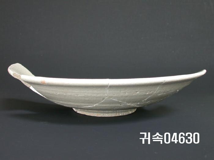 朝鮮 純白磁 楪匙 片 이미지