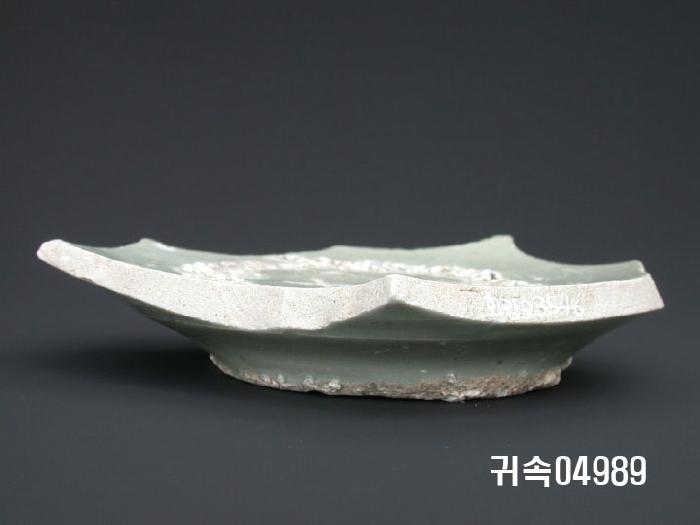 朝鮮 純白磁 楪匙 底部片 이미지