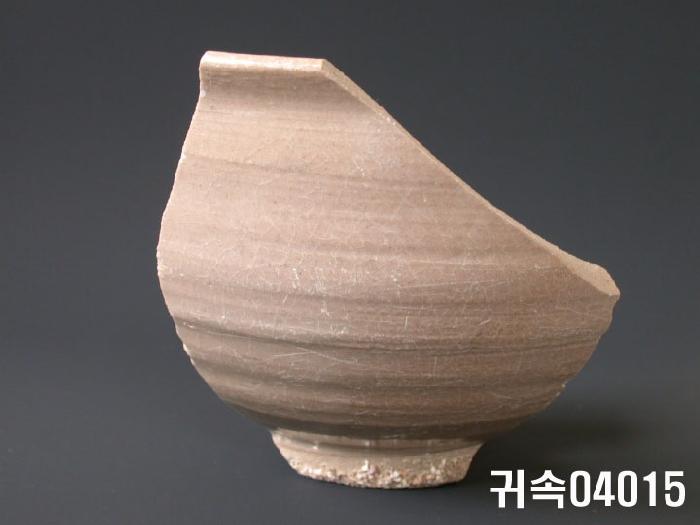 朝鮮 純白磁 鉢片 이미지