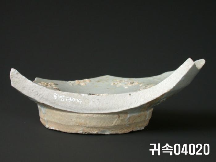 朝鮮 純白磁 鉢 底部片 이미지
