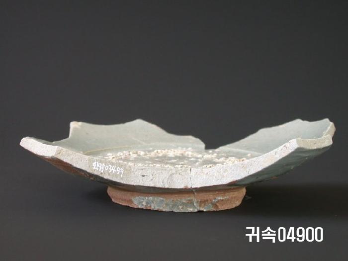 朝鮮 純白磁 鉢 底部片 이미지