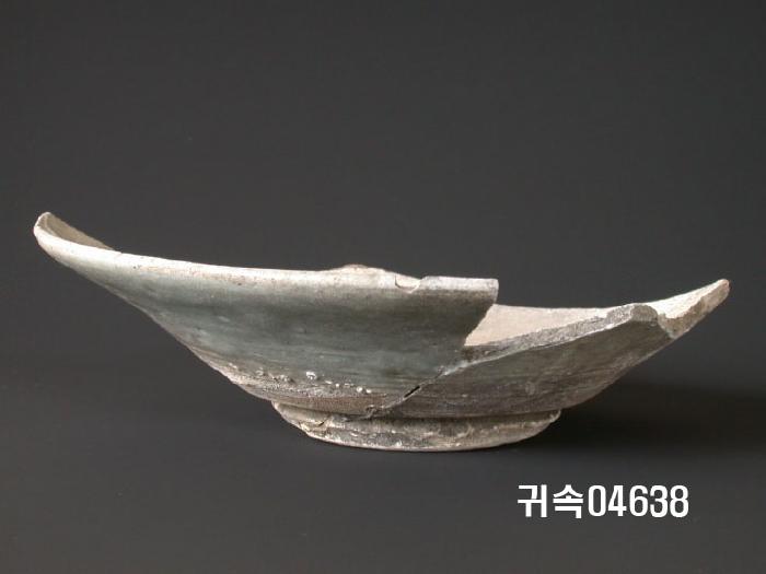 朝鮮 純白磁 楪匙 片 이미지