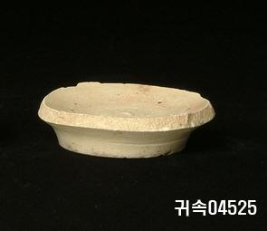 朝鮮 純白磁 鉢 底部片 이미지