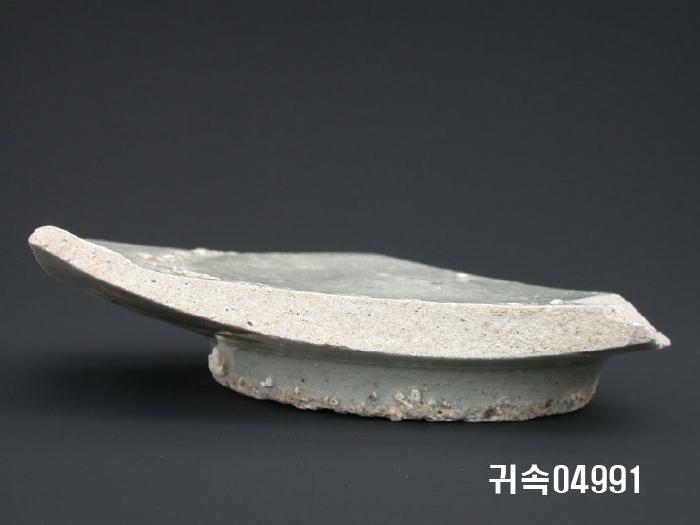 朝鮮 純白磁 楪匙 底部片 이미지